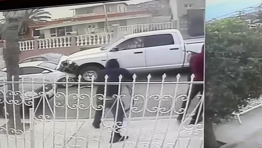 armed attack on police officers in Ensenada Mexico - BestGore.Fun ...